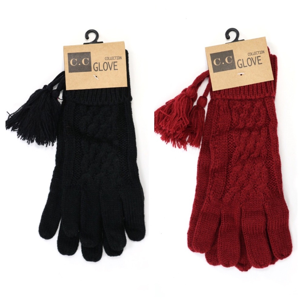 CC Cable Knit Tassel Gloves